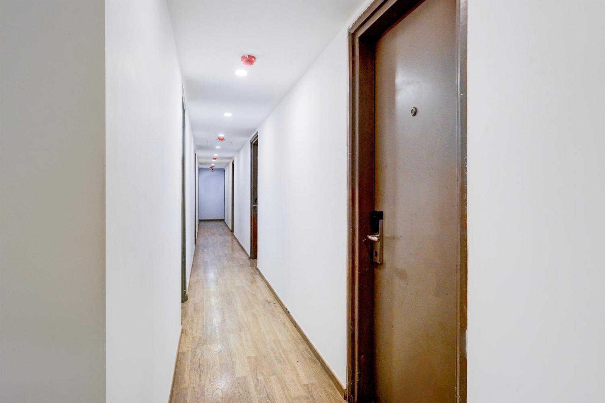 Townhouse Khar The Habitat Hotell Mumbai Eksteriør bilde