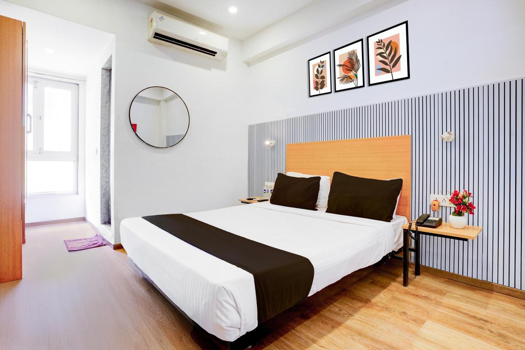 Townhouse Khar The Habitat Hotell Mumbai Eksteriør bilde