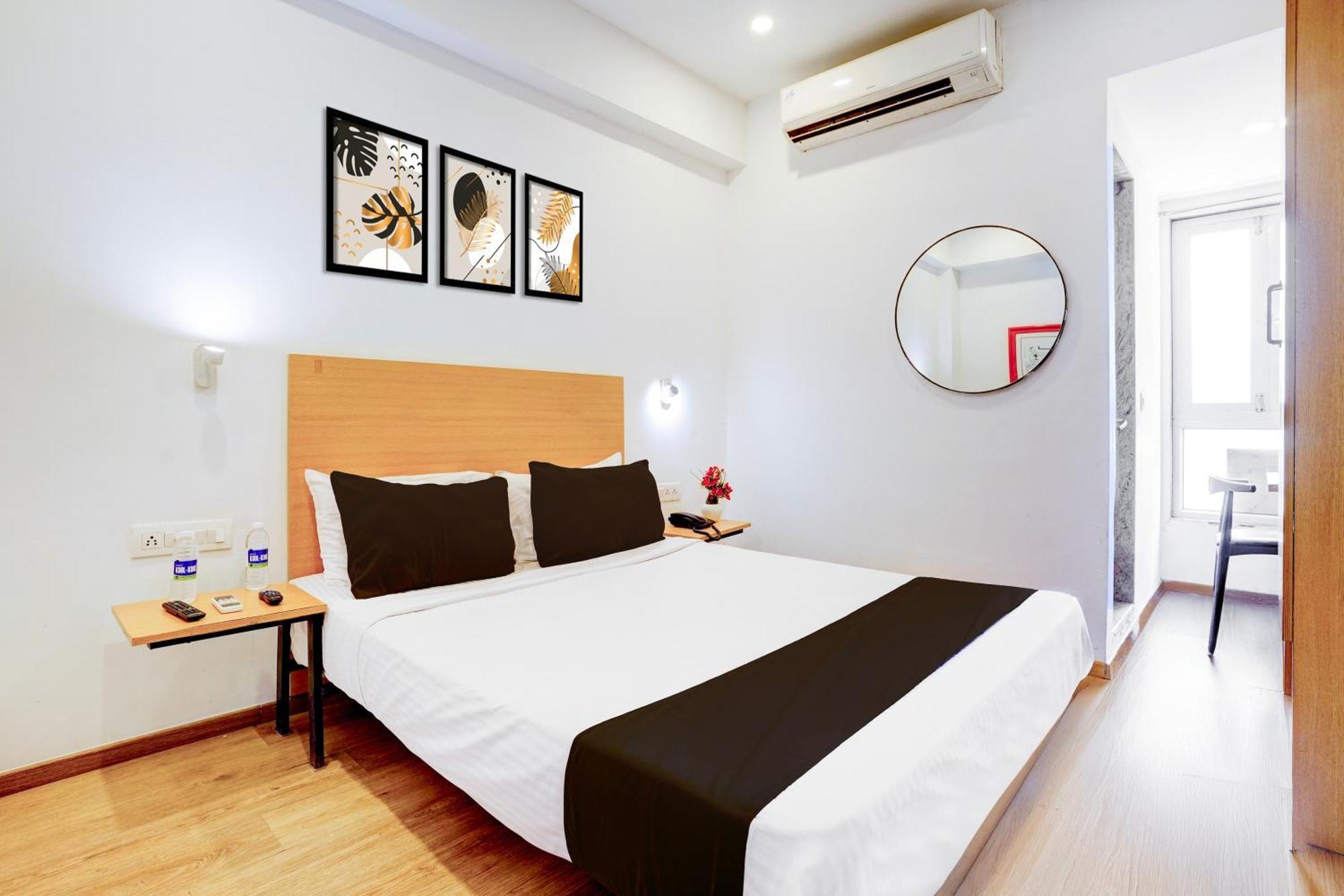 Townhouse Khar The Habitat Hotell Mumbai Eksteriør bilde
