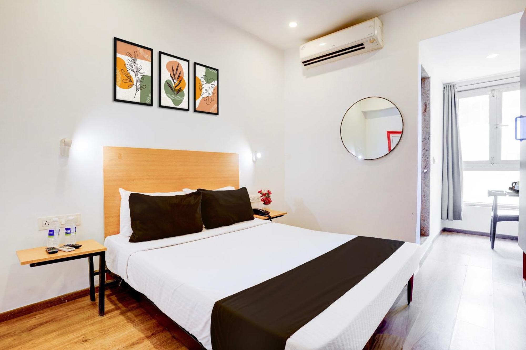 Townhouse Khar The Habitat Hotell Mumbai Eksteriør bilde